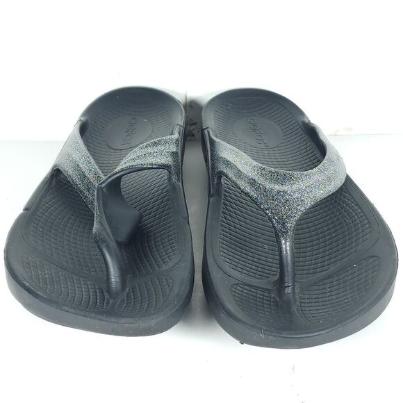 Oofos Women's OOLALA US 10 Silver Glitter Slip-On Flat Thong Flip Flop Sandals - Picture 5 of 15